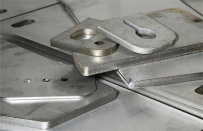 Kabòn asye fabwikasyon